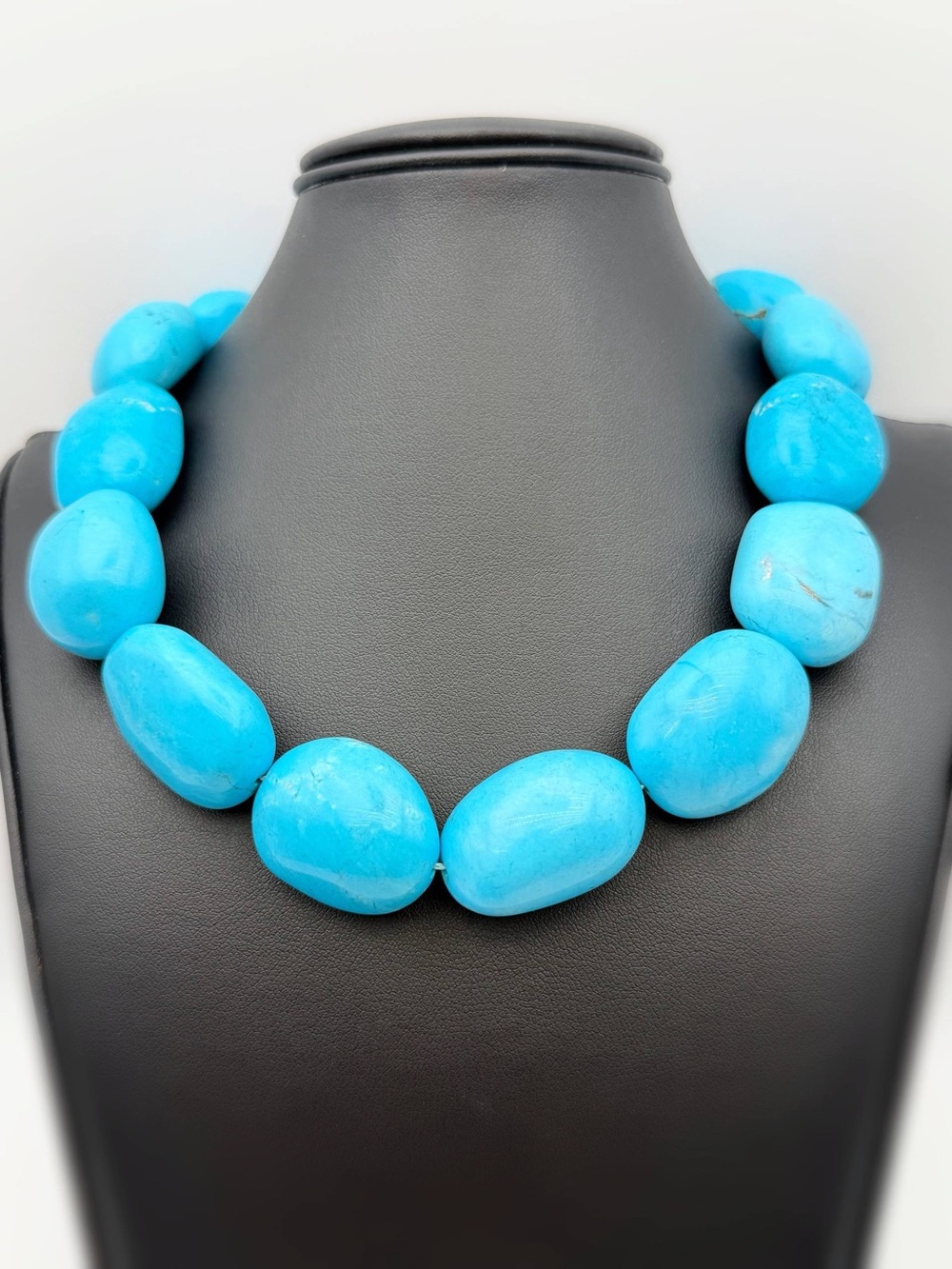Vintage 925 sterling silver Natural Blue Turquoise Oval Stone Choker Necklace